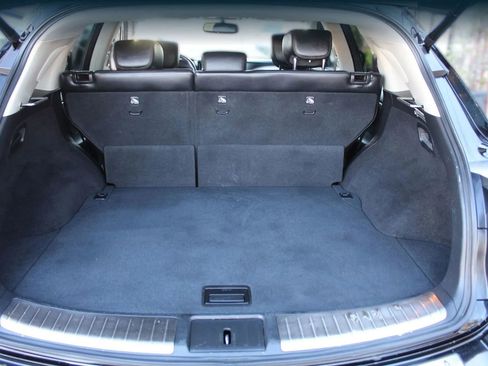 Used 2017 INFINITI QX70 3.7 w/ Premium Package image 34