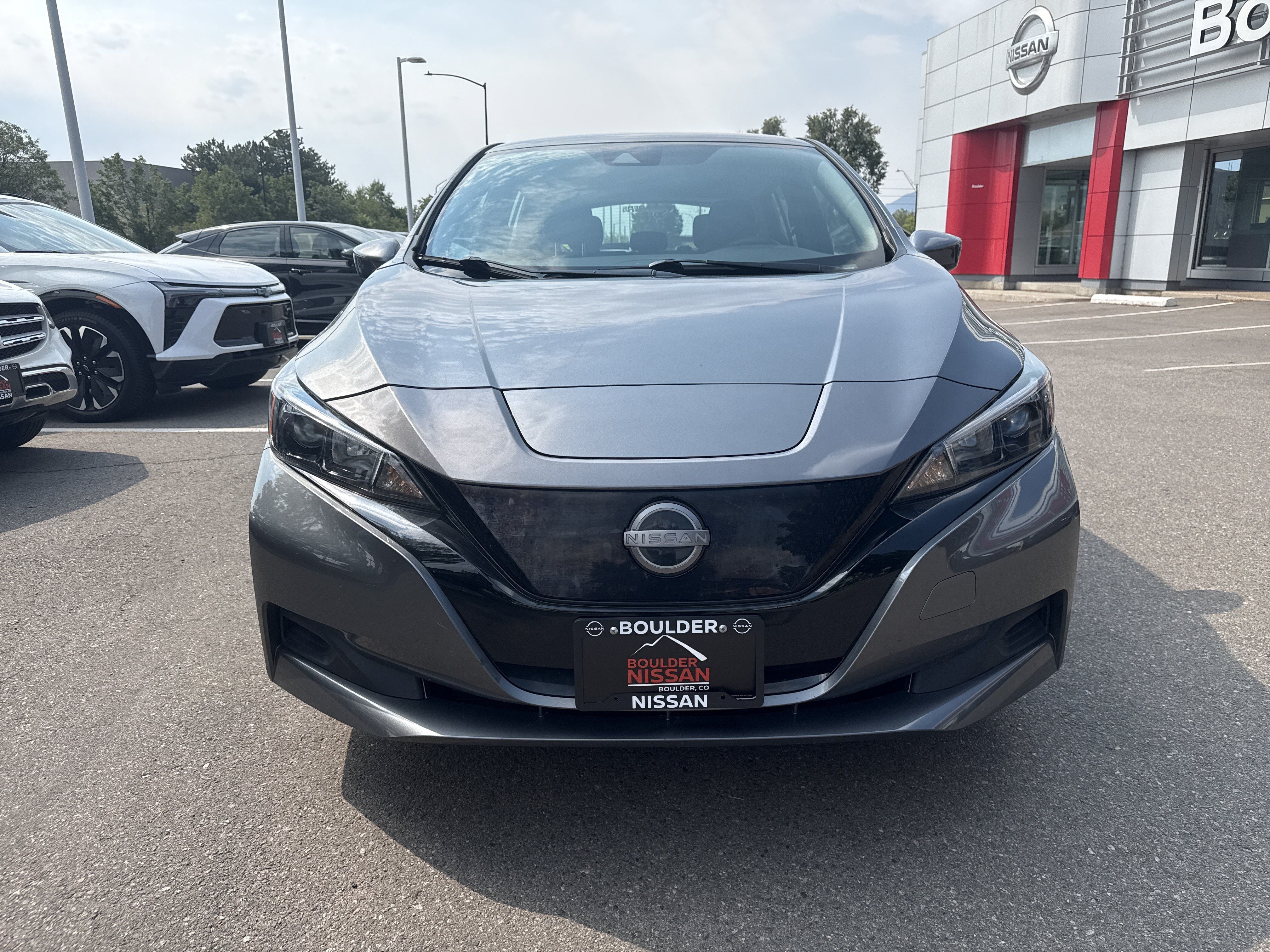 Certified 2025 Nissan Leaf S FWD image 4