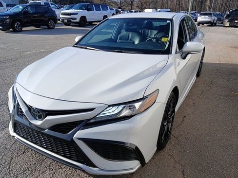 Used 2024 Toyota Camry XSE image 6
