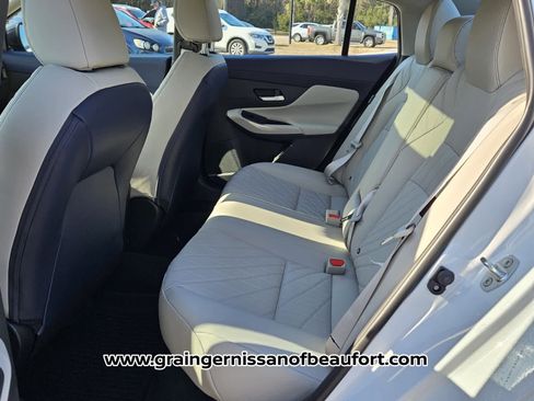 New 2026 Nissan Sentra SL w/ Floor Mat Package image 4
