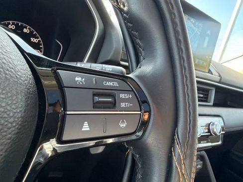 Used 2025 Honda Pilot Touring image 22