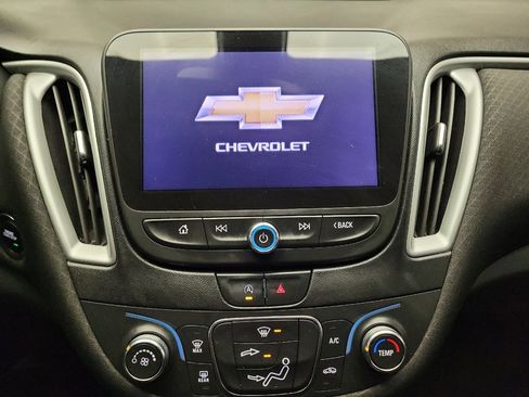 Used 2022 Chevrolet Malibu RS image 25