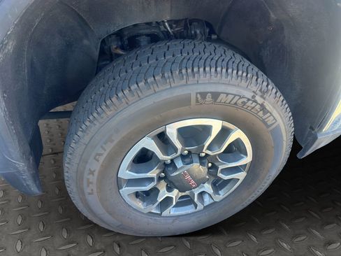 Certified 2023 GMC Sierra 3500 SLT w/ SLT Convenience Package image 25