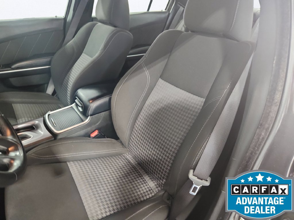 Used 2023 Dodge Charger SXT RWD image 16