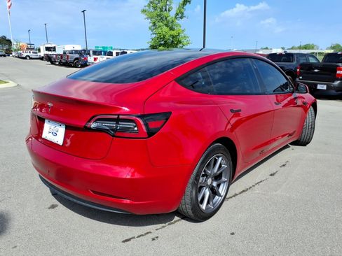 Used 2023 Tesla Model 3 Standard Range RWD image 3