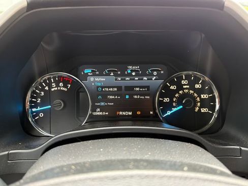 Used 2018 Ford F150 Lariat w/ Equipment Group 501A Mid AWD/4WD image 17