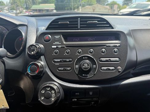 Used 2012 Honda Fit Sport image 18