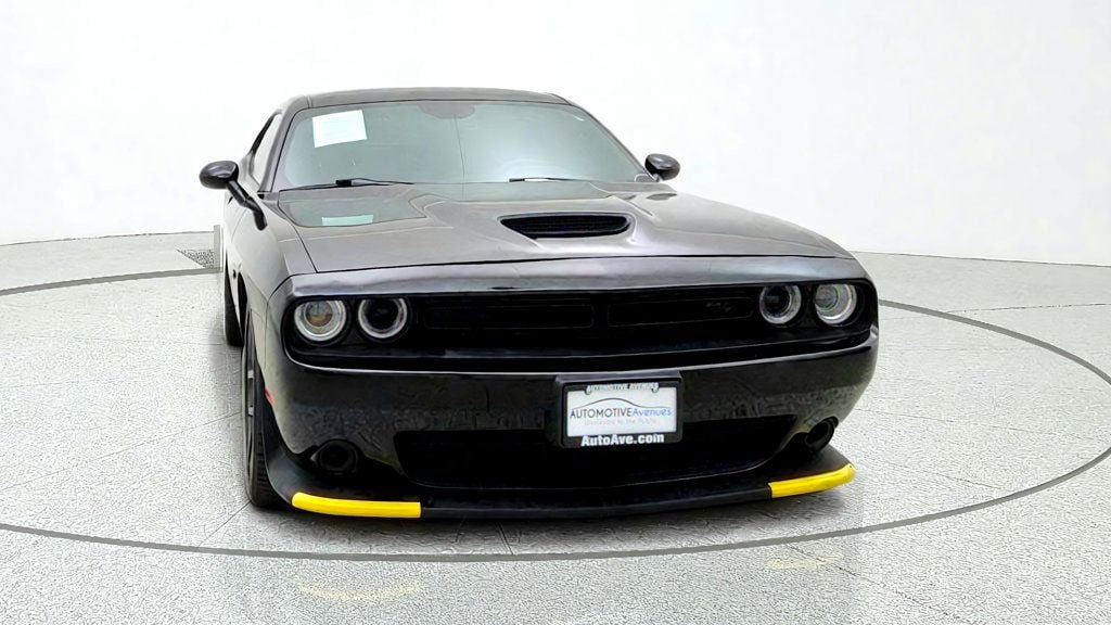Used 2023 Dodge Challenger R/T w/ Blacktop Package RWD image 2