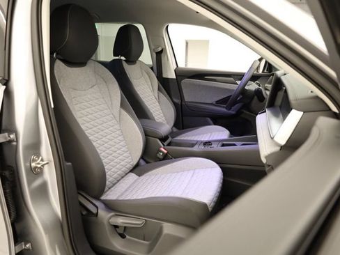 New 2026 Volkswagen Tiguan S image 29