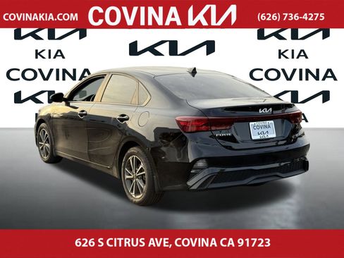 Used 2024 Kia Forte LXS w/ LXS Technology Package image 5