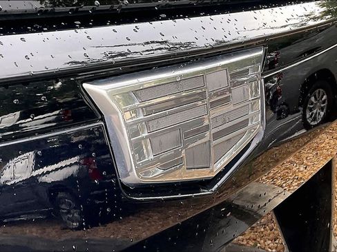 Used 2024 Cadillac Escalade Sport Platinum w/ LPO, ONYX Package AWD/4WD image 17