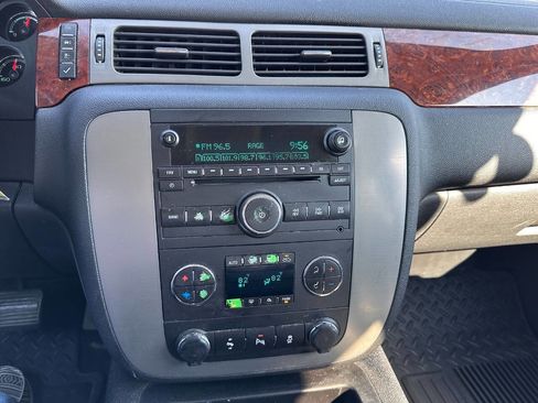 Used 2013 GMC Sierra 2500 SLT w/ SLT Convenience Package image 16