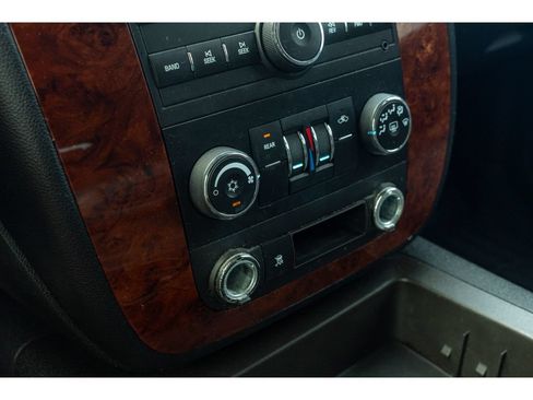 Used 2011 Chevrolet Tahoe LS RWD image 23
