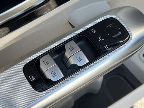 New 2026 Mercedes-Benz GLC 300 4MATIC image 13