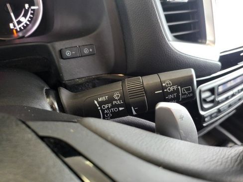 Used 2018 Honda Pilot Elite image 31