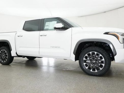 New 2026 Toyota Tundra Limited AWD/4WD image 3