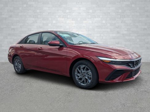 New 2025 Hyundai Elantra Blue image 1