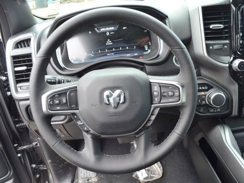 New 2026 RAM 1500 Big Horn AWD/4WD image 14