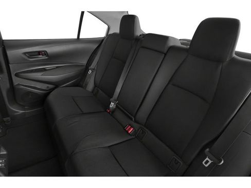Used 2024 Toyota Corolla LE AWD/4WD image 8