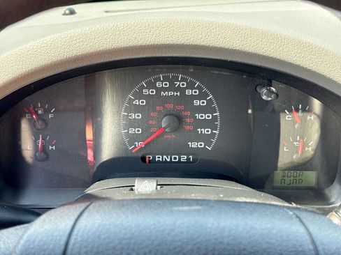 Used 2008 Ford F150 XL RWD image 28