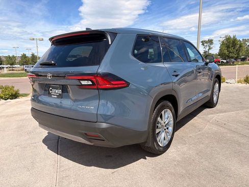 Used 2026 Toyota Grand Highlander AWD Hybrid image 8