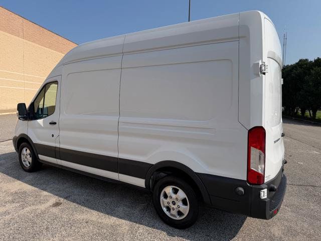 Used 2017 Ford Transit 250 148 High Roof RWD image 6
