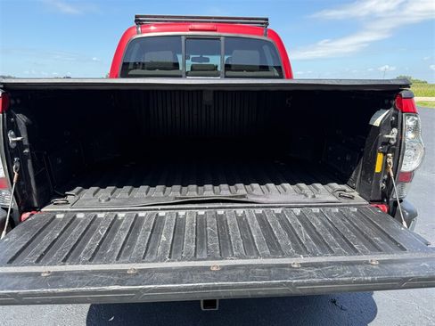 Used 2013 Toyota Tacoma 4x4 Double Cab w/ SR5 Pkg image 25