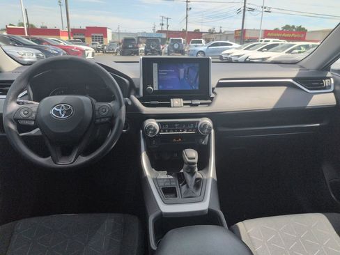 Certified 2025 Toyota RAV4 XLE AWD/4WD image 12