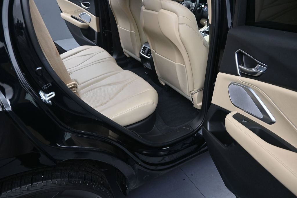 Used 2022 Acura RDX w/ Technology Package FWD image 18