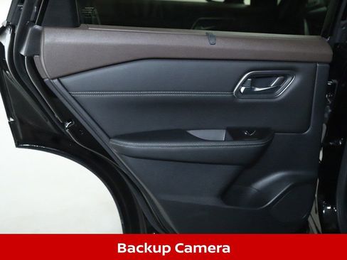 Certified 2023 Nissan Rogue Platinum w/ Platinum Premium Package image 15