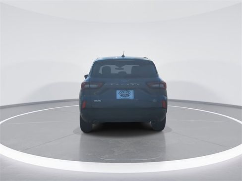 Used 2025 Ford Escape ST-Line w/ Equipment Group 301A image 7