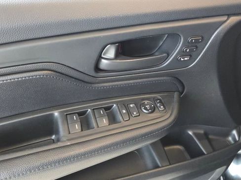 Used 2024 Honda Odyssey Sport image 26