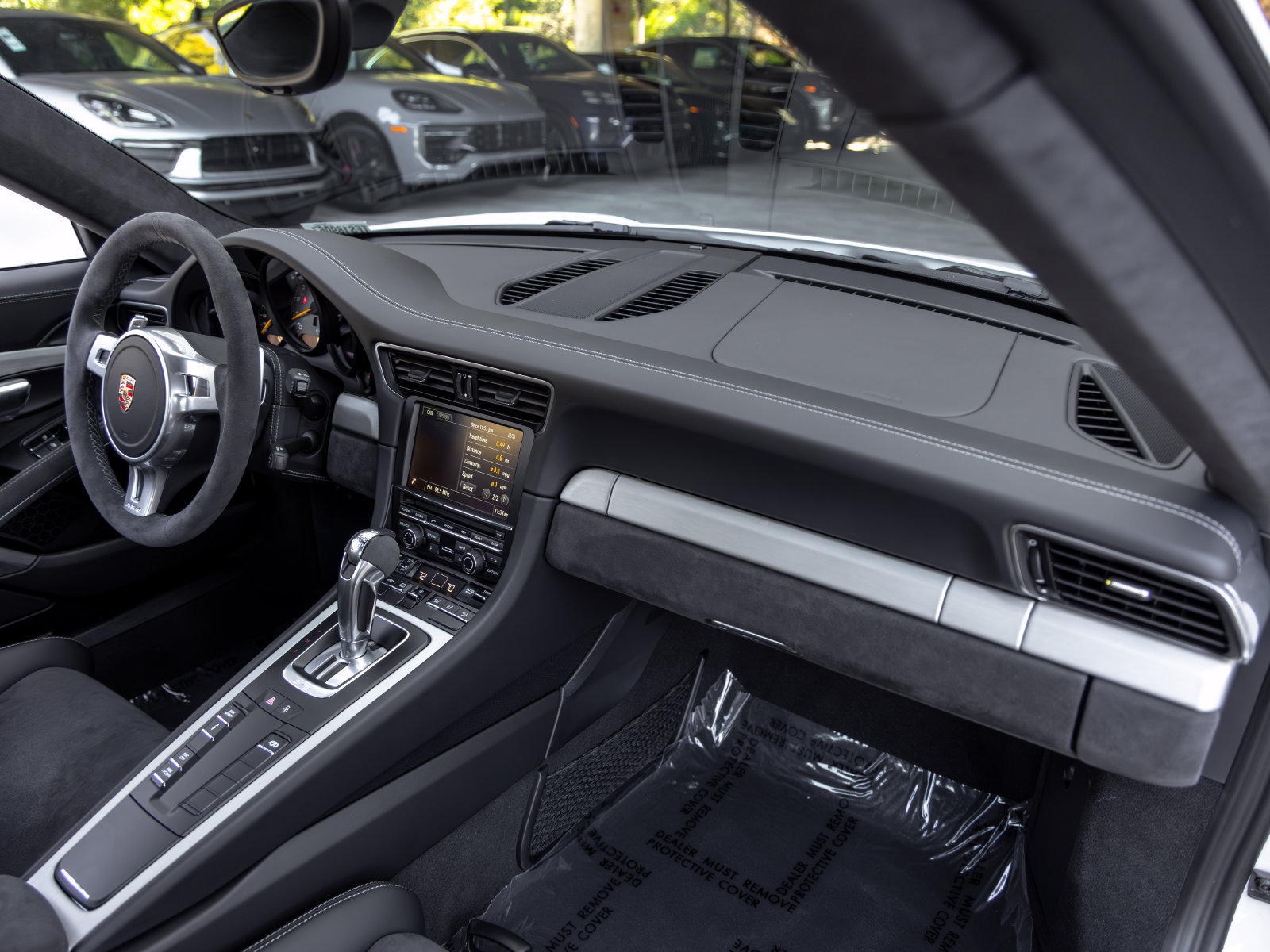 Certified 2015 Porsche 911 GT3 RWD image 45
