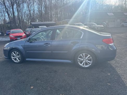 Used 2013 Subaru Legacy 3.6R Limited image 18