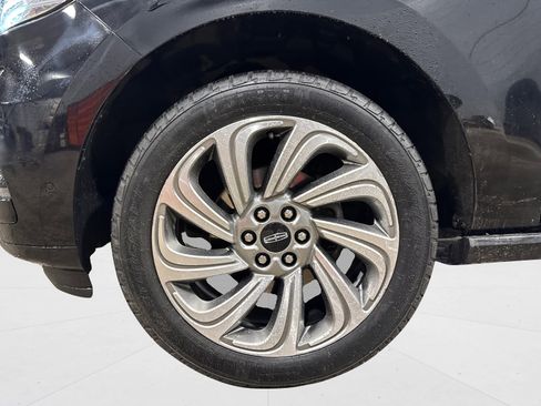 Used 2022 Lincoln Navigator Reserve image 55