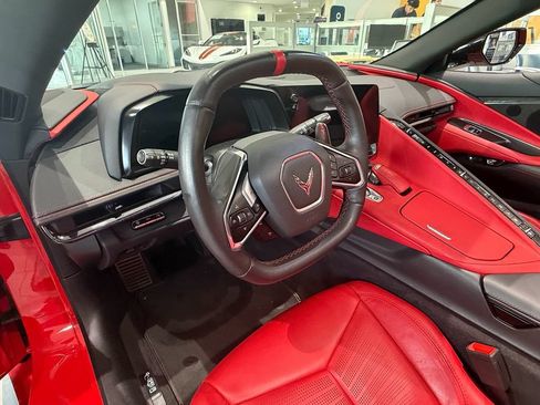 Used 2024 Chevrolet Corvette Stingray Preferred Conv w/ Z51 Performance Package RWD image 10