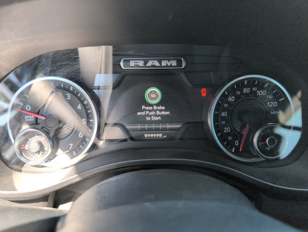 Used 2024 RAM 1500 Big Horn AWD/4WD image 13