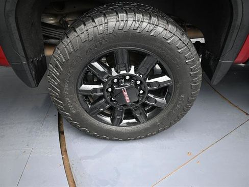 Used 2024 GMC Sierra 2500 AT4 w/ AT4 Premium Plus Package image 22