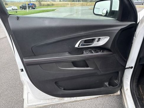 Used 2015 Chevrolet Equinox LT w/ Driver Convenience Package image 23