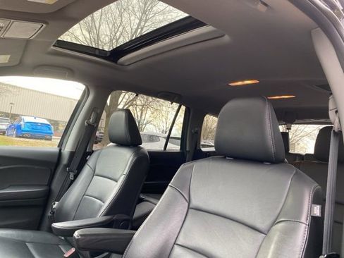 Used 2022 Honda Pilot Special Edition image 13