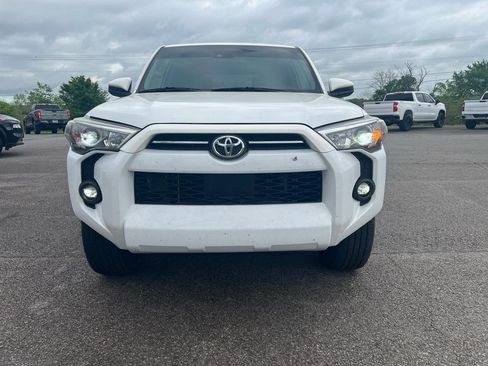 Used 2024 Toyota 4Runner SR5 image 8