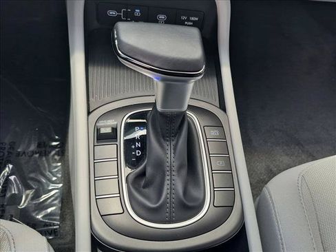 Used 2024 Hyundai Kona SEL FWD image 12