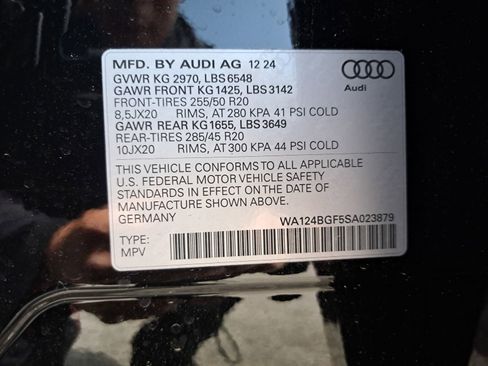 New 2025 Audi Q6 e-tron Premium Plus image 39