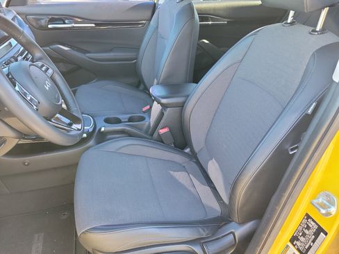 Used 2023 Kia Seltos S image 4