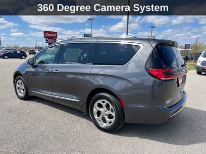 Used 2021 Chrysler Pacifica Limited w/ Premium & Safety Sphere Group