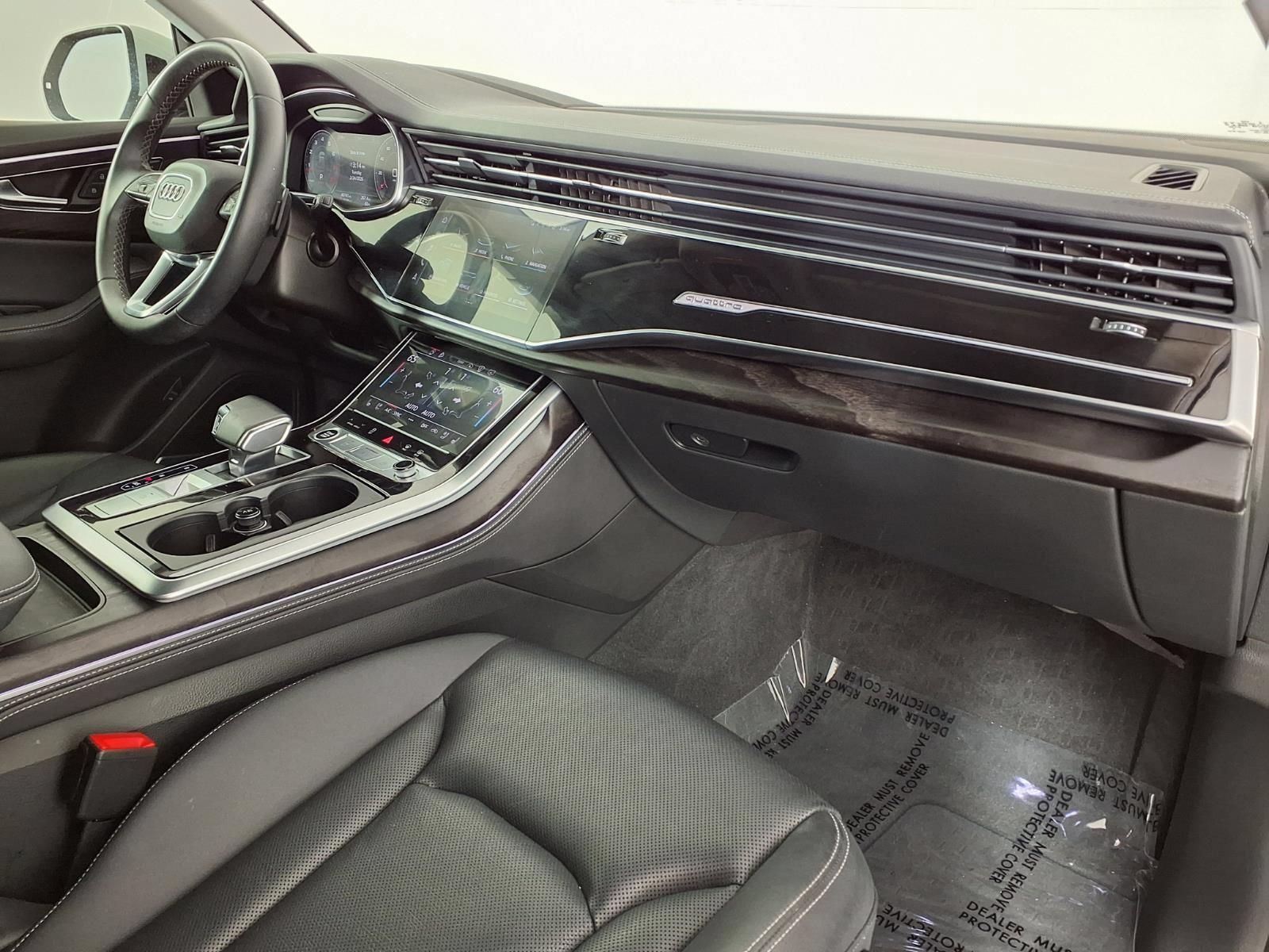 Used 2023 Audi Q8 Prestige AWD/4WD image 7