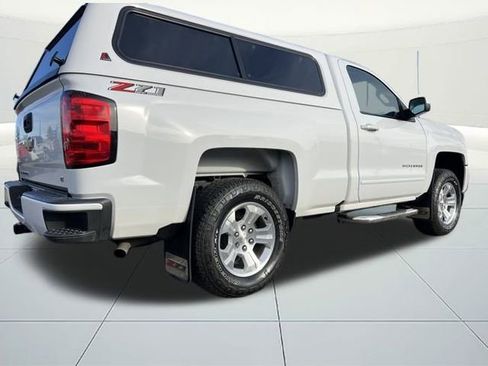 Used 2018 Chevrolet Silverado 1500 LT image 5
