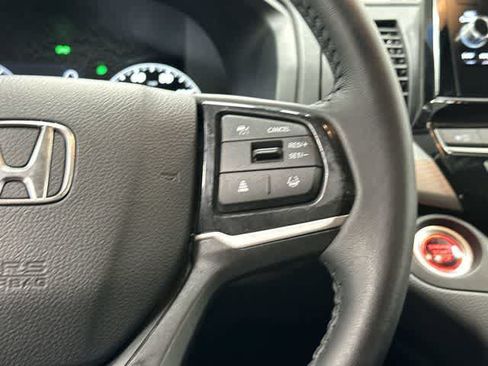 Used 2025 Honda Odyssey EX-L image 18