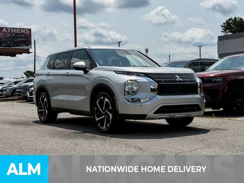 Used 2024 Mitsubishi Outlander SE FWD image 4