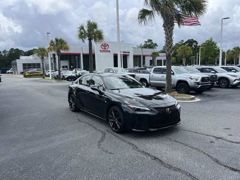 Used 2022 Lexus IS 350 F Sport AWD/4WD image 2